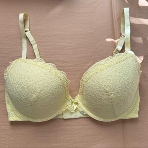 Savage x Fenty pastel chartreuse / butter yellow floral lace padded push up bra